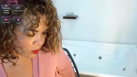 Snapshot of abril_beltran_ chatting on 02-04-26, 10:15 Abril Beltran online show from 02-04-26, 10:15