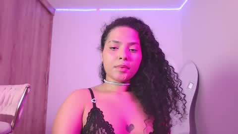 Abril  online show from 10-13-25, 03:50