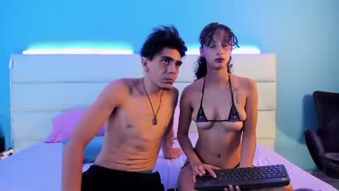 Abril and Julian online show from 06-13-26, 11:41