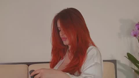 Abril Colls online show from 02-16-26, 08:16