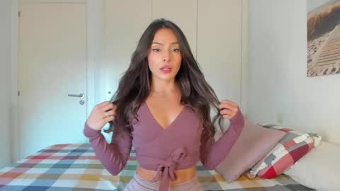 Helena online show from 09-19-25, 09:00