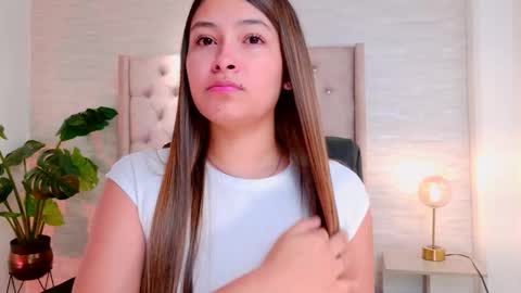 Snapshot of abrill_cute chatting on 09-28-25, 12:54 abrill_cute online show from 09-28-25, 12:54