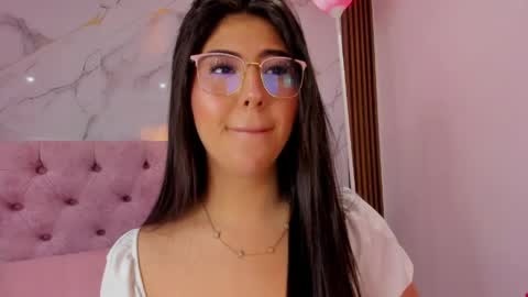 Abril online show from 05-20-26, 11:38