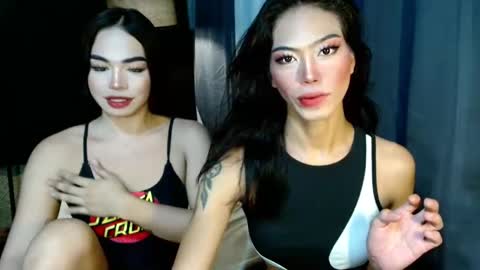 Snapshot of absolutelyselfsucker69 chatting on 05-16-26, 06:43 Miss Sophie online show from 05-16-26, 06:43