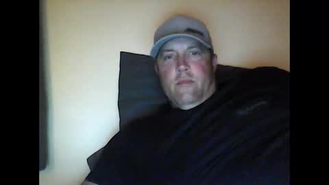Snapshot of ace2 chatting on 04-27-26, 12:52 ace2 online show from 04-27-26, 12:52