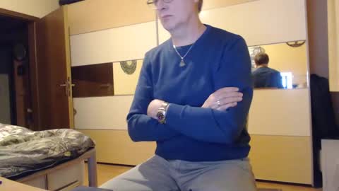 ach471 online show from 12-07-24, 05:42