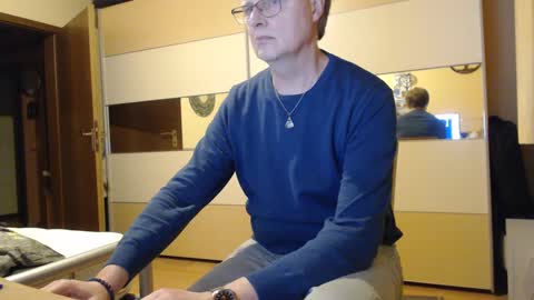 ach471 online show from 12-08-24, 05:11