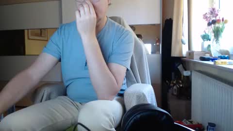 ach471 online show from 10-18-25, 06:37