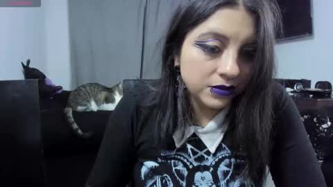 Alice online show from 11-25-25, 03:50