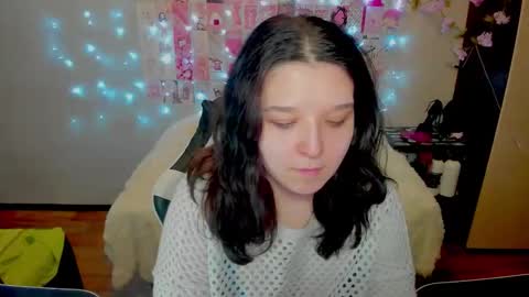 Kate online show from 03-15-26, 01:33