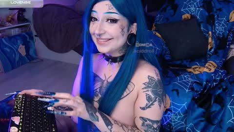 Acid or Iya  vacation November 19 to November 26 online show from 02-01-25, 11:06