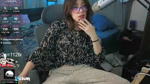 Snapshot of acidkaos chatting on 01-14-26, 01:22 Lana 3 online show from 01-14-26, 01:22