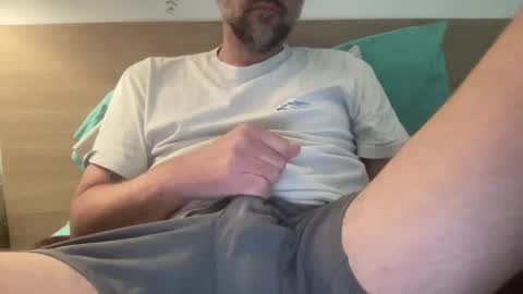 aclather30 online show from 02-19-25, 07:05