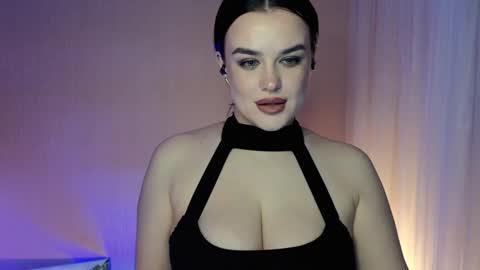 my inst   love inside 17 online show from 02-08-25, 10:08