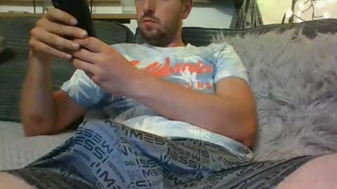 Snapshot of ad05055 chatting on 07-15-26, 10:59 ad05055 online show from 07-15-26, 10:59