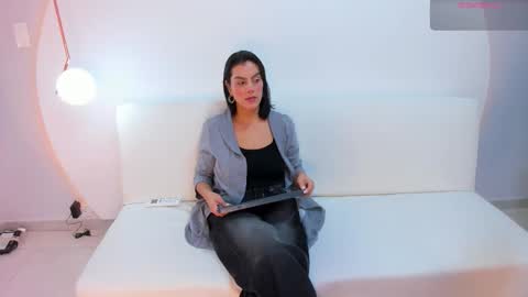    online show from 01-16-26, 01:59