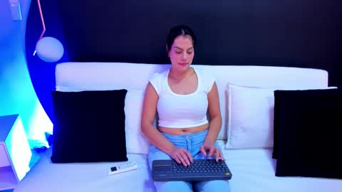    online show from 03-27-26, 01:55