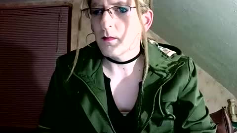 Ada DeVaux online show from 02-01-26, 05:39