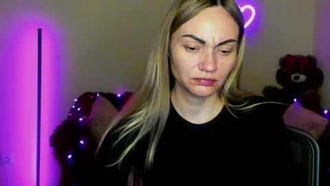 Adalina online show from 04-18-26, 07:07