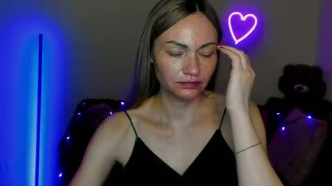 Adalina online show from 05-11-26, 04:04