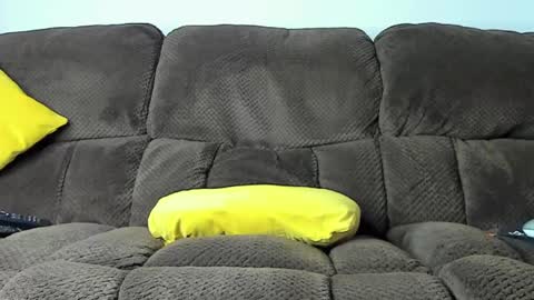 Snapshot of adam_esd_ chatting on 01-08-25, 10:59 adam_esd_ online show from 01-08-25, 10:59