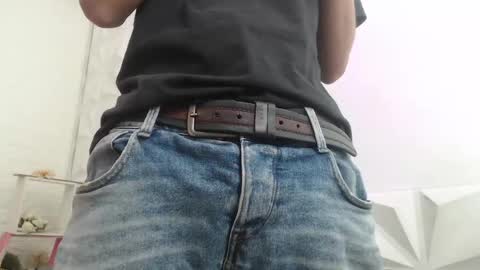 adam_evehotroom online show from 01-23-25, 11:15