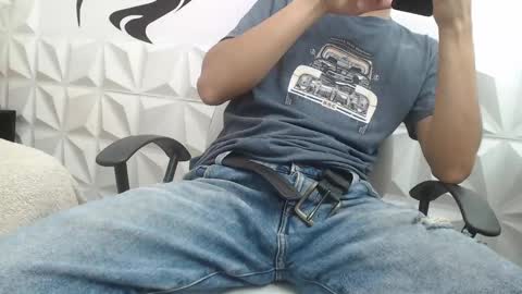 adam_evehotroom online show from 02-17-25, 02:09