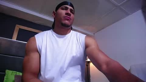 adam_fit19cm online show from 05-30-26, 01:25