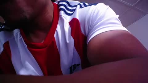 adam_fit19cm online show from 06-09-26, 02:17