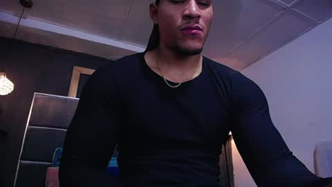 adam_fit19cm online show from 06-20-26, 02:42