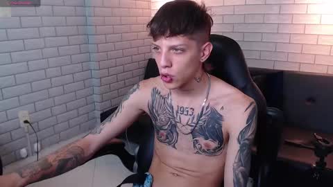 Snapshot of adam_hard_ chatting on 01-07-25, 11:14 Adam online show from 01-07-25, 11:14