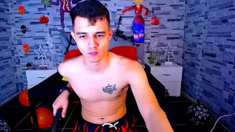 Snapshot of adam_hot11 chatting on 10-15-25, 09:04 adam hot11 online show from 10-15-25, 09:04