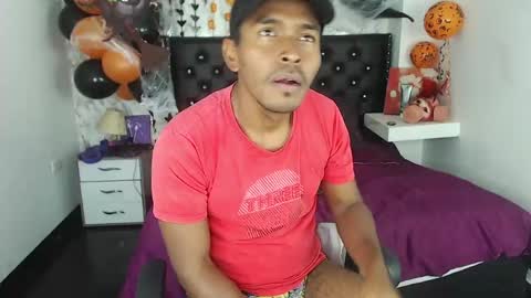 Snapshot of adam_morgan2 chatting on 10-17-25, 05:43 adam_morgan2 online show from 10-17-25, 05:43