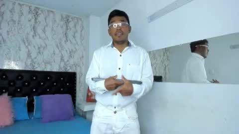 adam_morgan2 online show from 01-10-26, 01:35