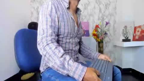 adam_morgan2 online show from 03-07-26, 04:59