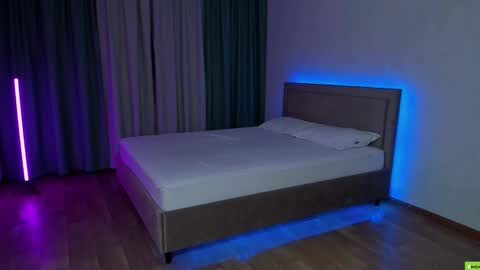 Snapshot of adam_muscle_ chatting on 03-12-25, 10:50 Adam online show from 03-12-25, 10:50