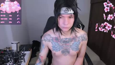 Snapshot of adam_rocket chatting on 01-14-26, 01:22 Adam online show from 01-14-26, 01:22