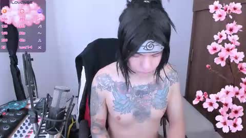 Snapshot of adam_rocket chatting on 02-25-26, 02:37 Adam online show from 02-25-26, 02:37