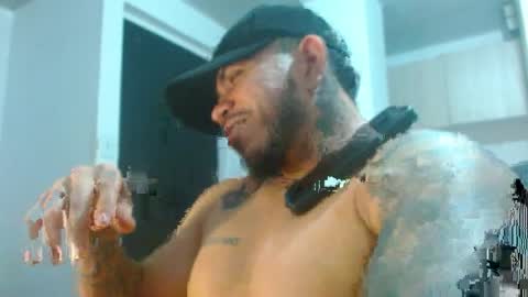 adam shilder7 online show from 04-18-26, 10:43