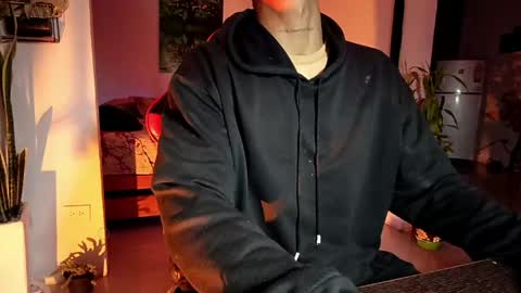 Snapshot of adam_valencia chatting on 04-28-26, 05:01 Adam Valencia online show from 04-28-26, 05:01