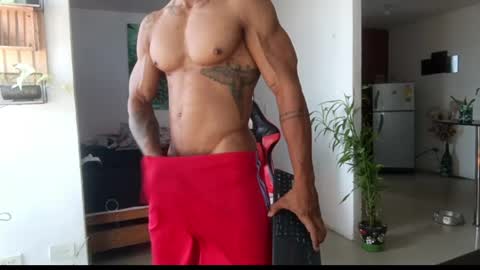 Snapshot of adam_valencia chatting on 05-30-26, 01:19 Adam Valencia online show from 05-30-26, 01:19