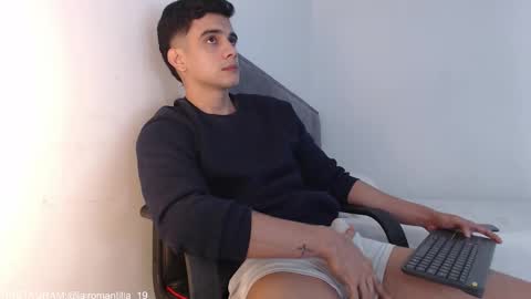 Hello guys excuse my absence I will be absent for several days for health reasons I hope you understand thank you very much. online show from 12-15-25, 12:26