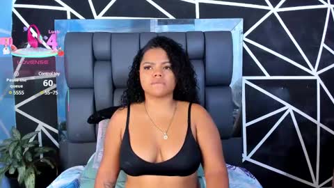 Snapshot of adams_cloe chatting on 03-01-25, 09:40 Cloe Adams online show from 03-01-25, 09:40