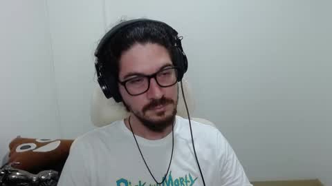 Snapshot of adamussutekh chatting on 01-07-25, 10:22 Adam online show from 01-07-25, 10:22