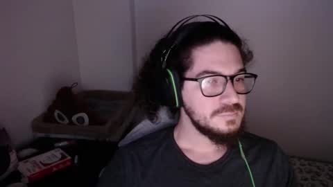 Snapshot of adamussutekh chatting on 09-10-25, 11:43 Adam online show from 09-10-25, 11:43