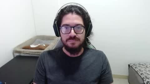 Snapshot of adamussutekh chatting on 10-01-25, 09:59 Adam online show from 10-01-25, 09:59