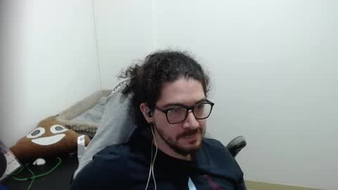 Snapshot of adamussutekh chatting on 10-08-25, 11:52 Adam online show from 10-08-25, 11:52