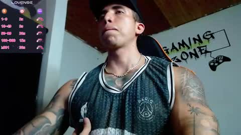 Snapshot of adan_hudson chatting on 02-23-25, 11:04 Anderson online show from 02-23-25, 11:04