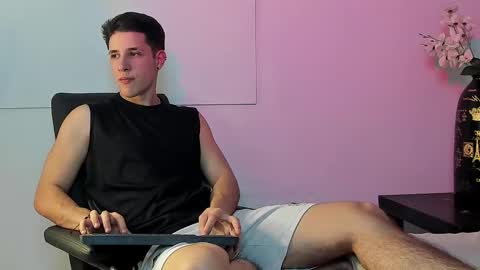 Snapshot of adan_rivas chatting on 12-17-24, 11:49 adan online show from 12-17-24, 11:49