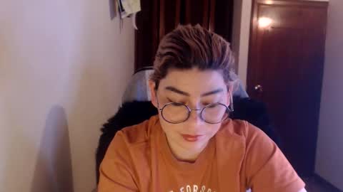 Snapshot of adan_romanoff chatting on 06-07-26, 05:44 adan_romanoff online show from 06-07-26, 05:44